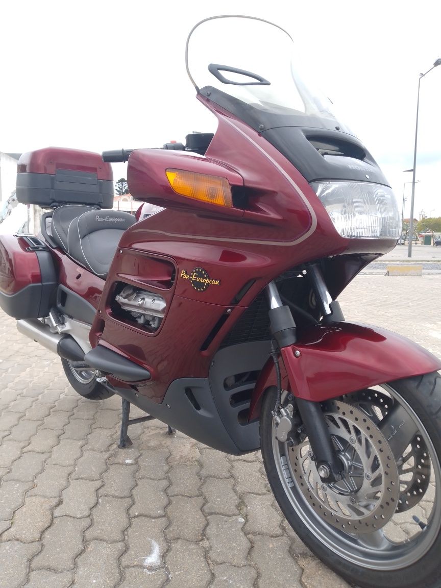 Honda ST 1100 pan european