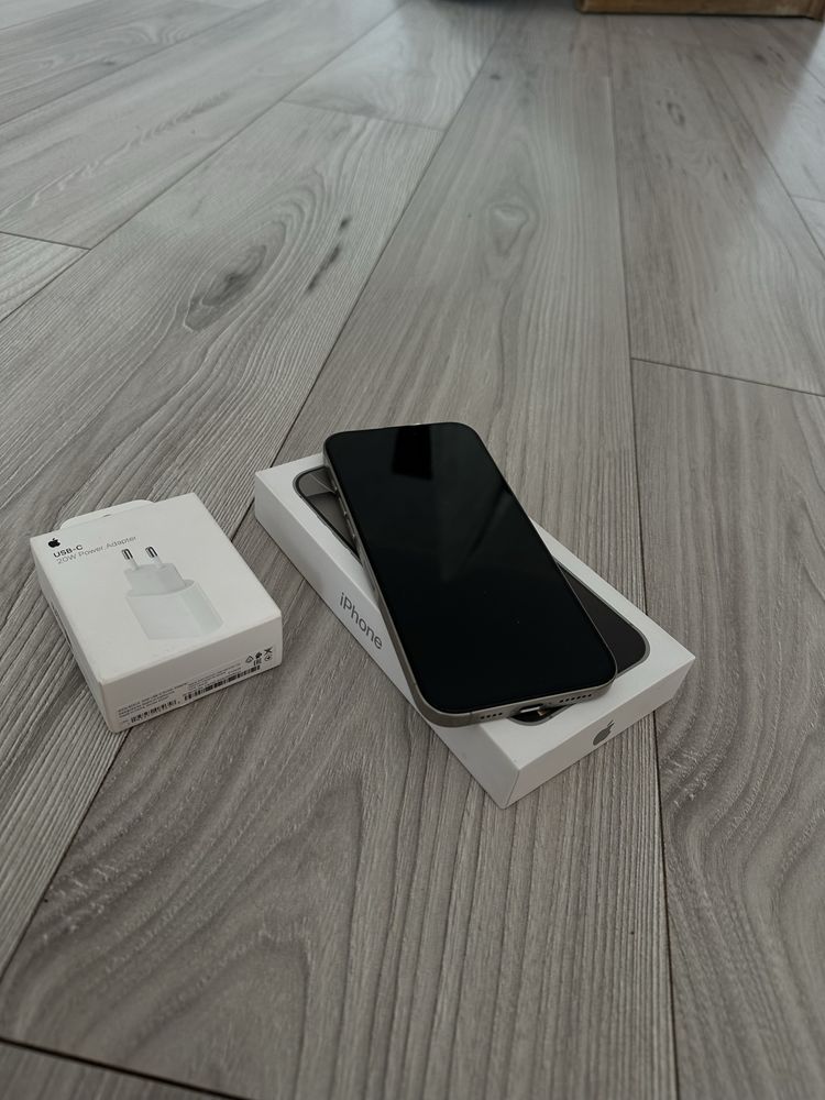 Продам iPhone 16 Pro Max