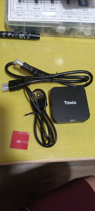 Приставка смарт TV  Tanix TX 1
