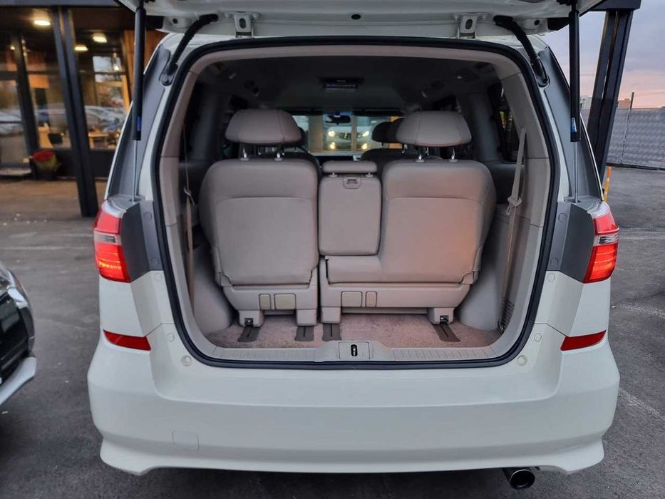 Продам  Honda Elysion 2011. Можна в розстрочку, під викуп.