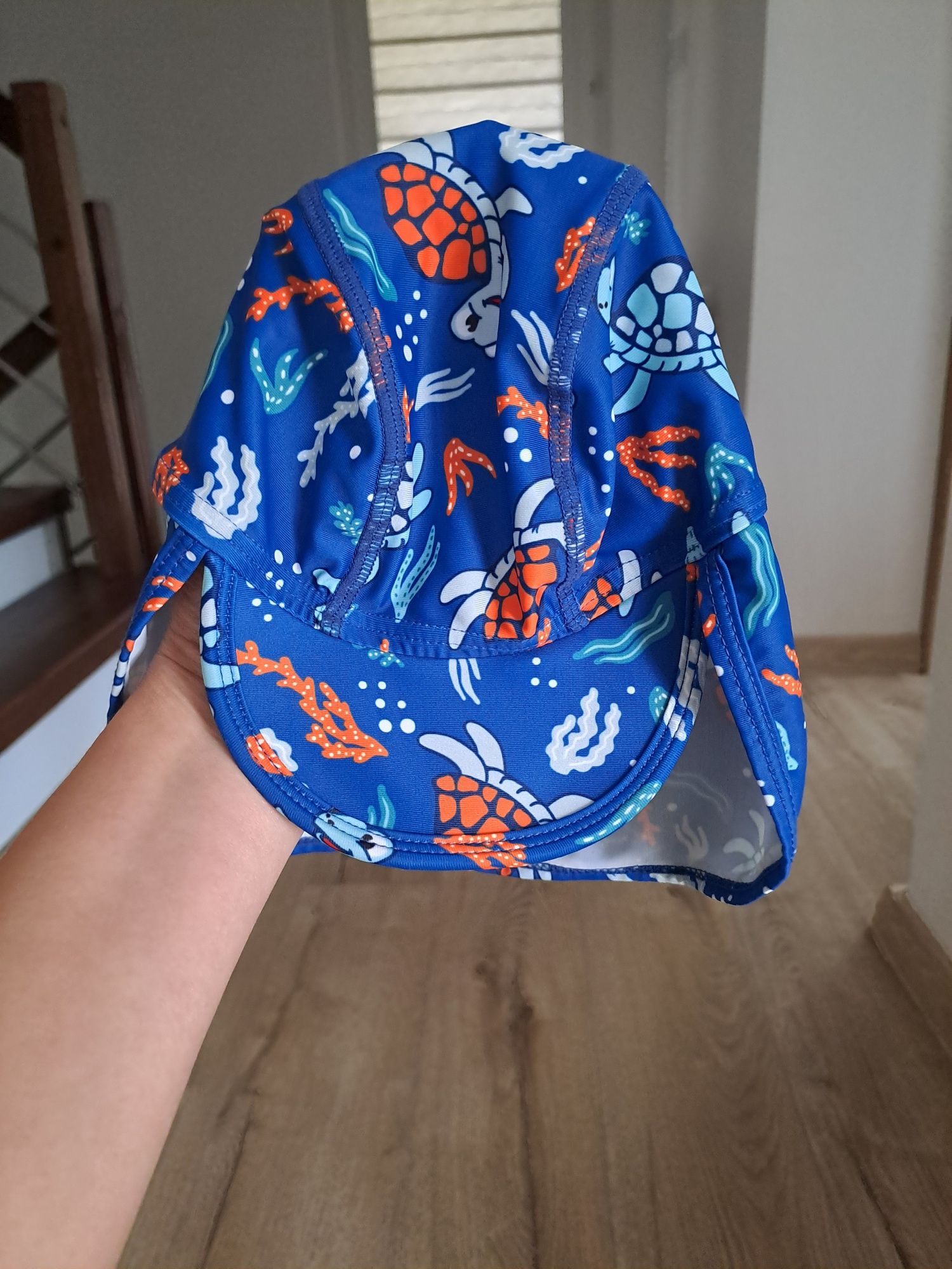 Śliczna ochronna czapeczka plaża basen na 18-24 m-ce