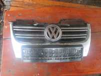 Atrapa Grill Jetta Golf V