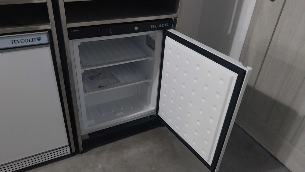 Zamrażarka podblatowa gastronomiczna Tefcold 60x60x85 cm