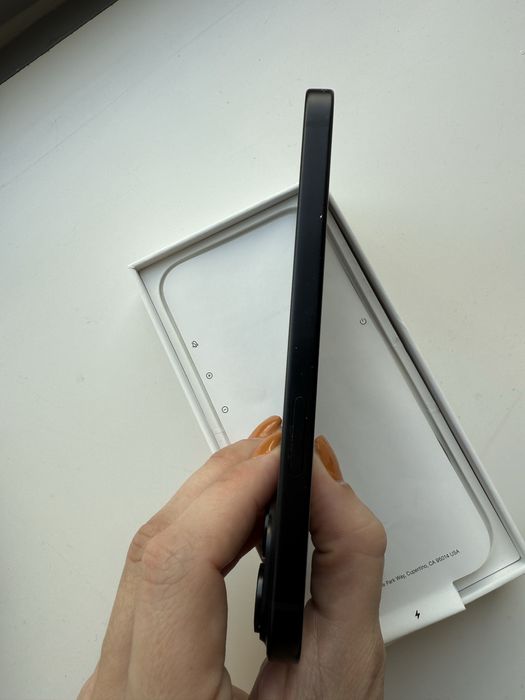 iPhone 15 256 GB Preto