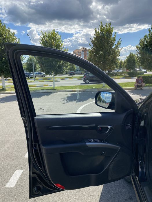 Продам Hyndai fanta fe Рестайлінг 2012 2,0d 4x4 110kw