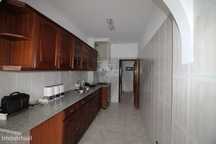 Apartamento T2 no centro de Corroios para arrendamento.