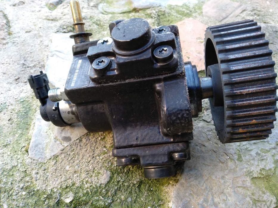 Bomba injetora Alfa Romeu 147 JTD 1.9 16v 140cv