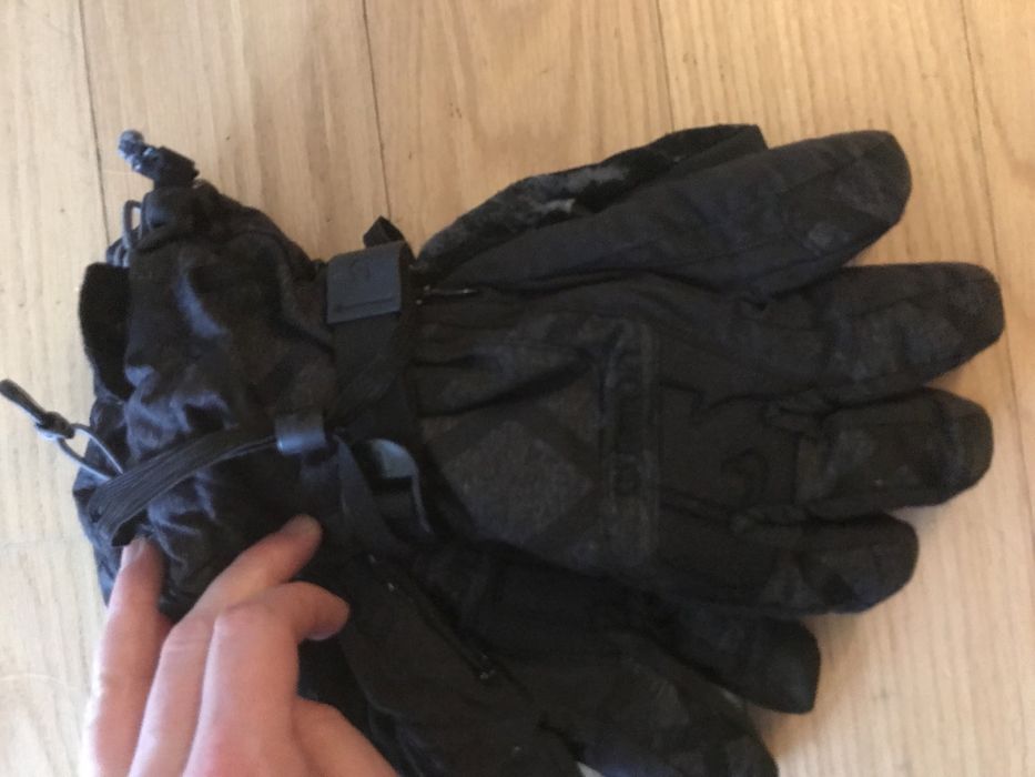 Перчатки сноубордические