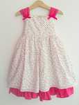 Elegancka sukienka Strawberry faire rozmiar 104 jak nowa
