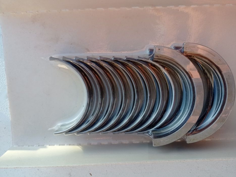 Комплект вкладишів( нові)