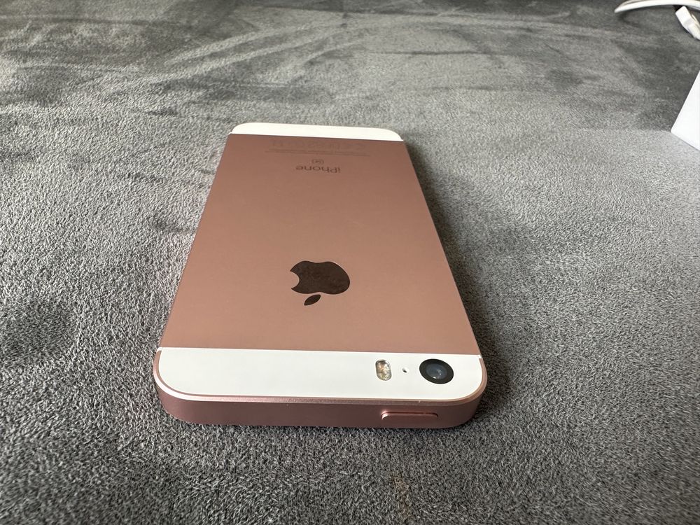 Apple iPhone SE 64GB Dourado Rosa