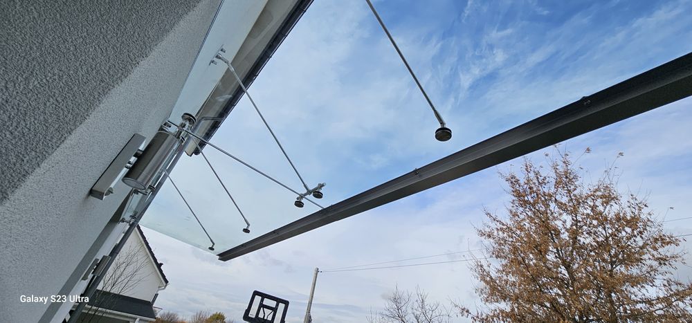 Daszek szklany nad drzwi okucia nierdzewne szkło 66.4 vsg esg