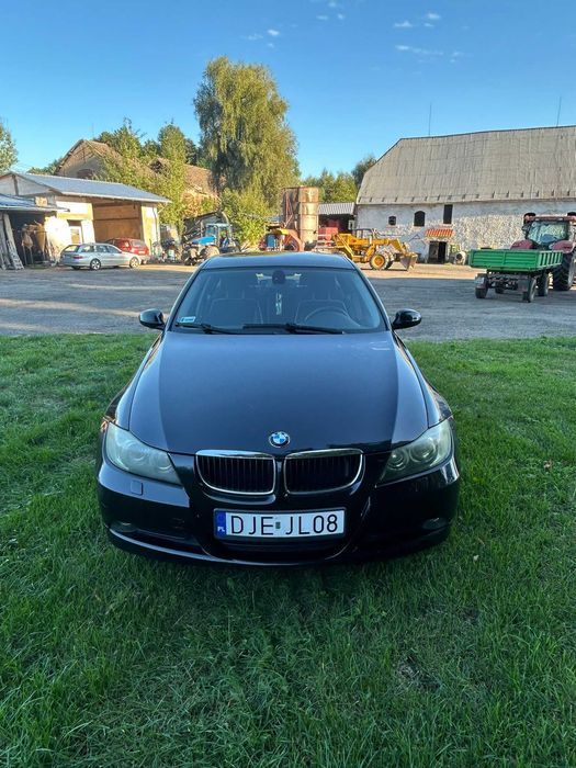 BMW Seria 3 E90 Czarna