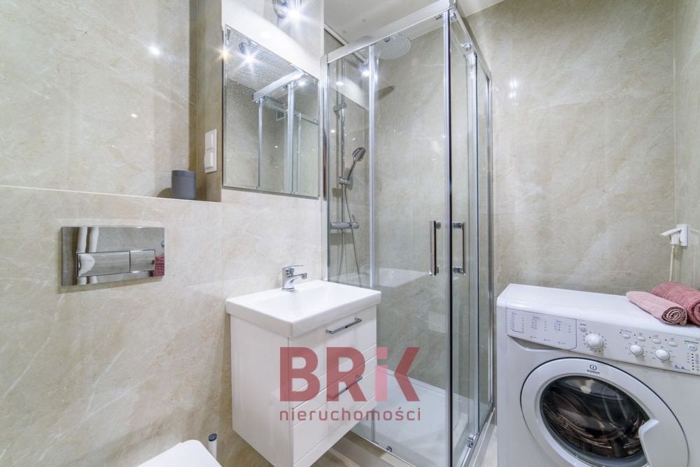 Kawalerka świeżo po remoncie na wynajem