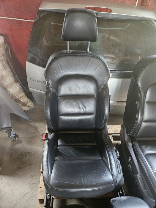 Skoda Superb II kombi fotel kierowcy pasażera lewy prawy kanapa skóra