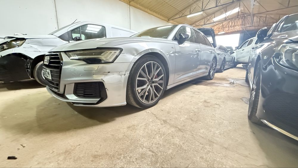 Audi A6 S line 55 E hybrid plugin 2023  com iva dedutivel