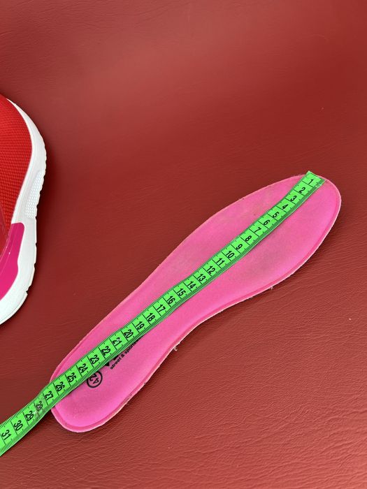 Кросівки 42р.27см. Venice