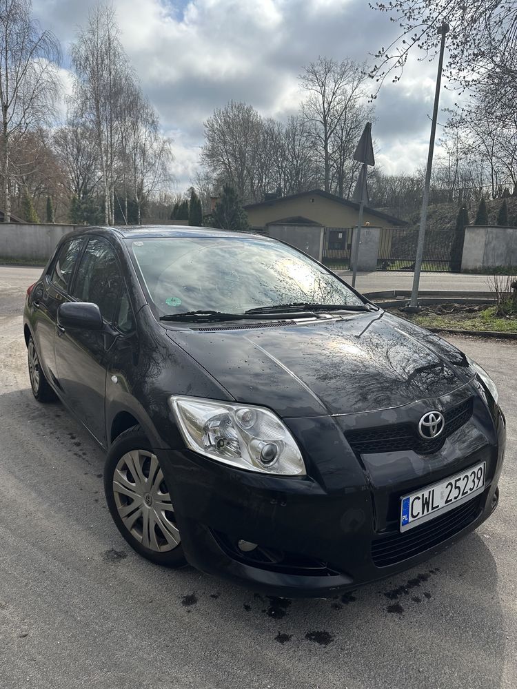 Toyota auris 2008 2.0 diesel