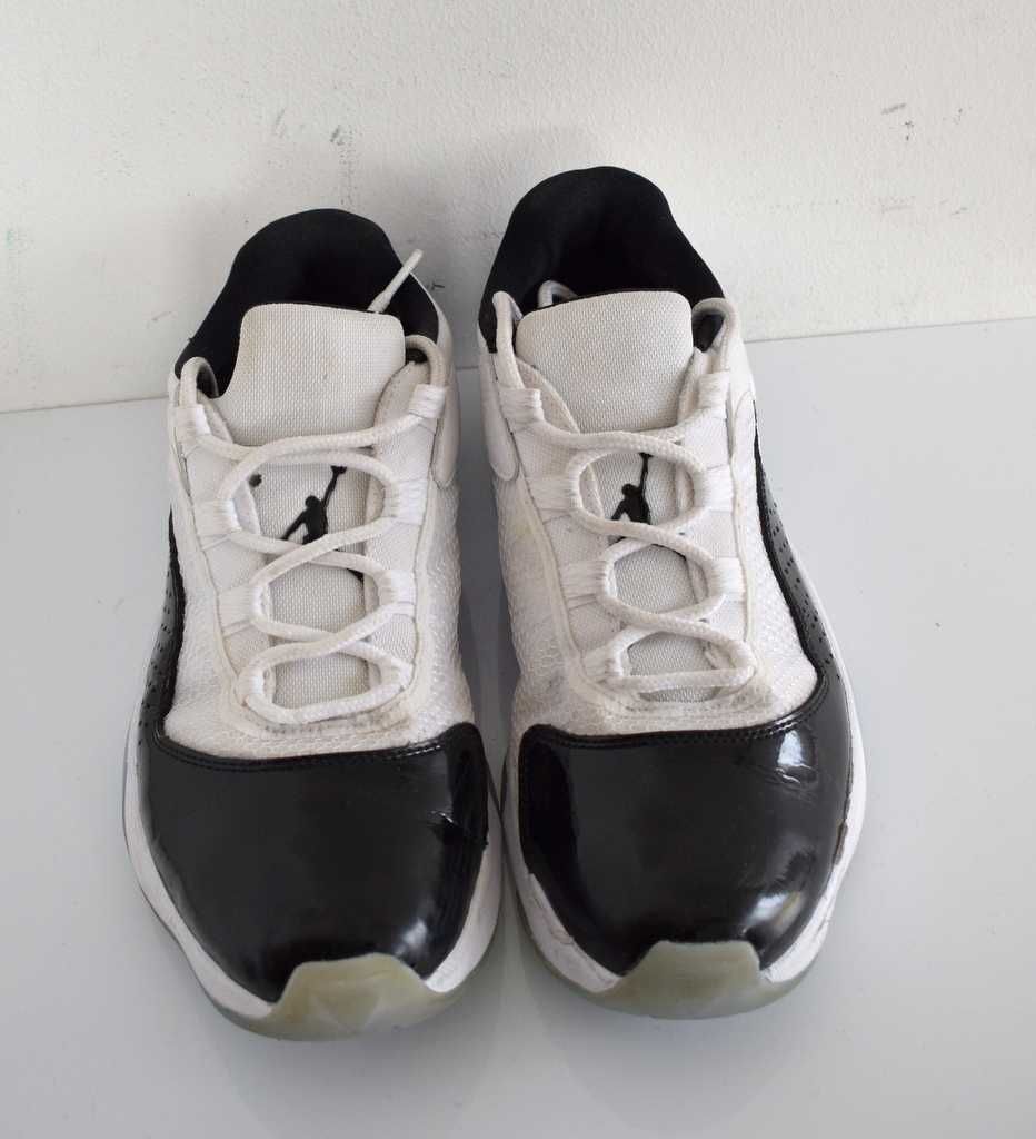 Air Jordan 11 Cmft buty sneakersy białe 43