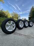 Ładne Alufelgi 16 Toyota Rav4 II 5x114,3 felgi opony letnie 215/65