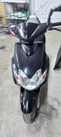 Skuter Yamaha Jog R 50cc