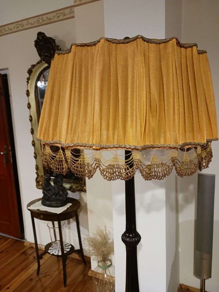 Lampa antyk z abażurem