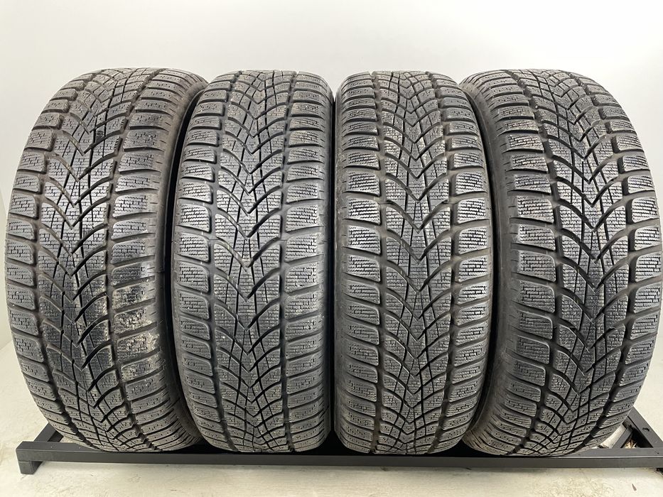 225/55R17 97H Dunlop SP Winter Sport 4D * DSST RSC MOE