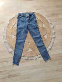 Spodnie jeansowe dziewczęce elastyczne LC Waikiki rozmiar 140-146 cm