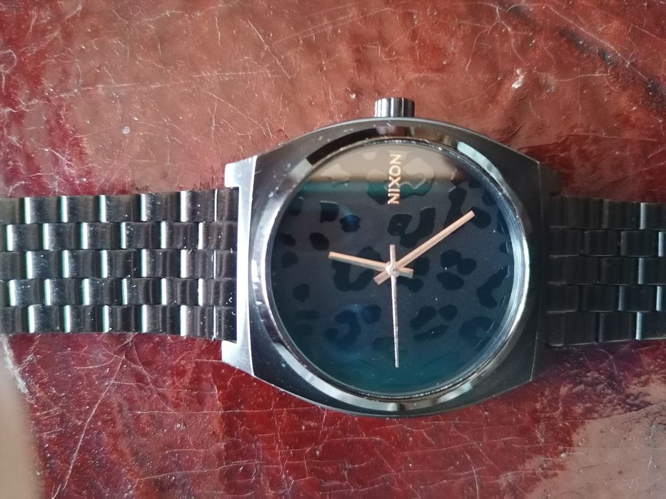 Relógio Nixon Minimal.