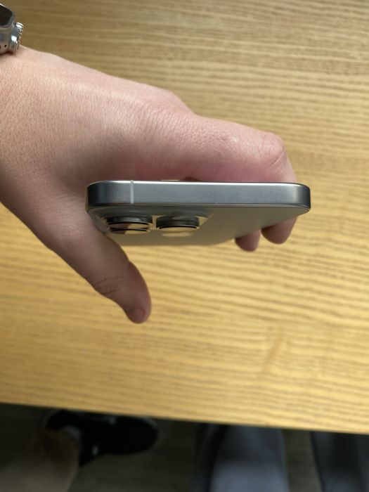 Iphone 16 pro max 256 natural titanium