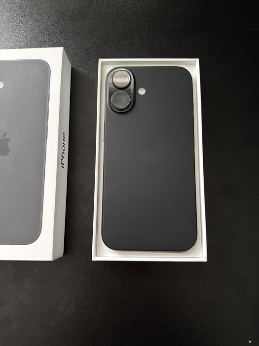 iPhone 16 128GB Black