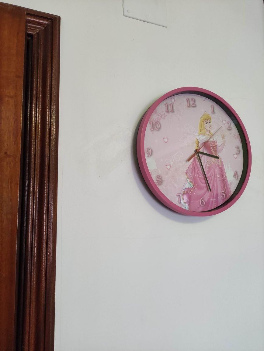 Relógio de parede "princesa"!