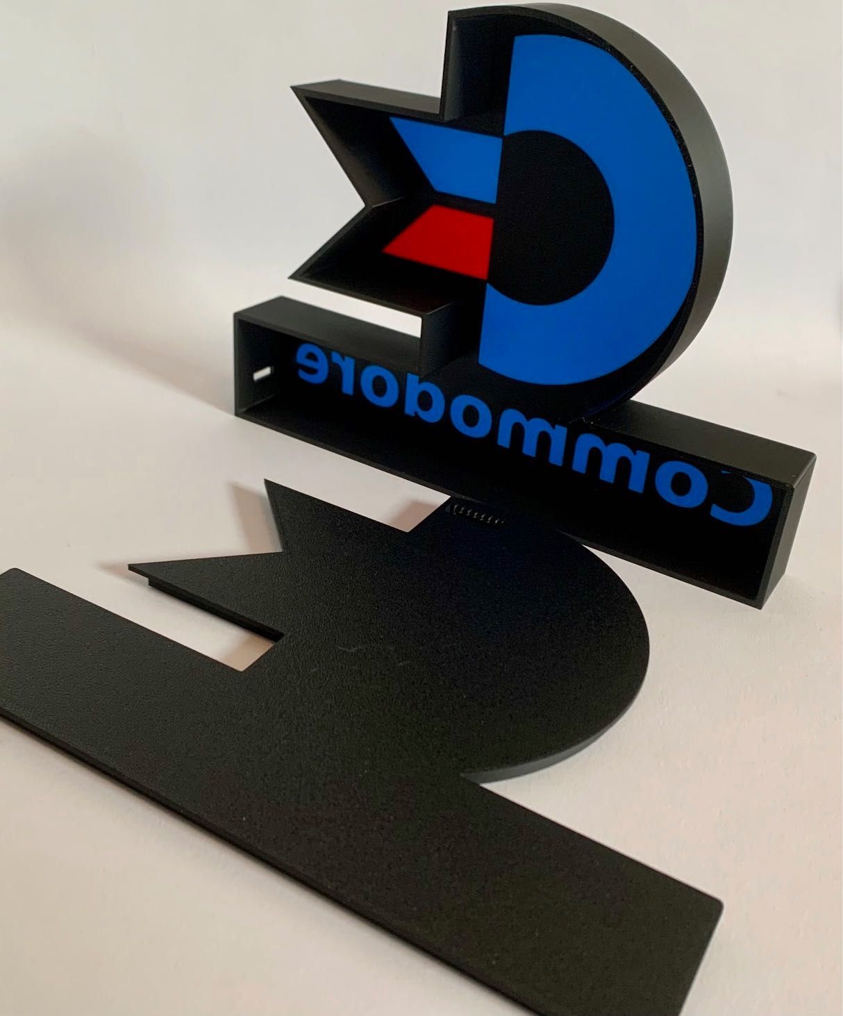 Commodore plafon pod Lampkę LED