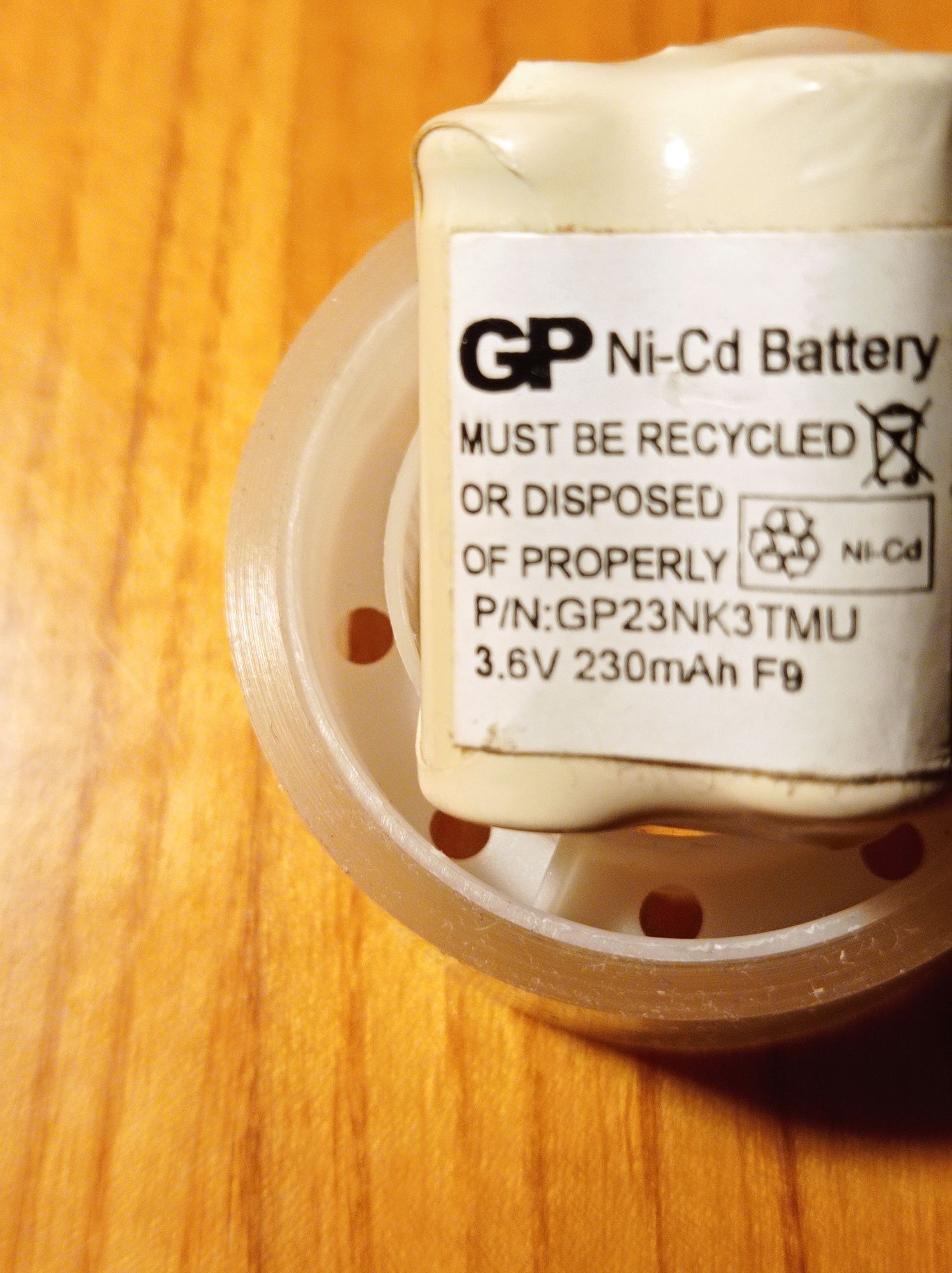 Akumulator NiCd 3,6V/230mAh