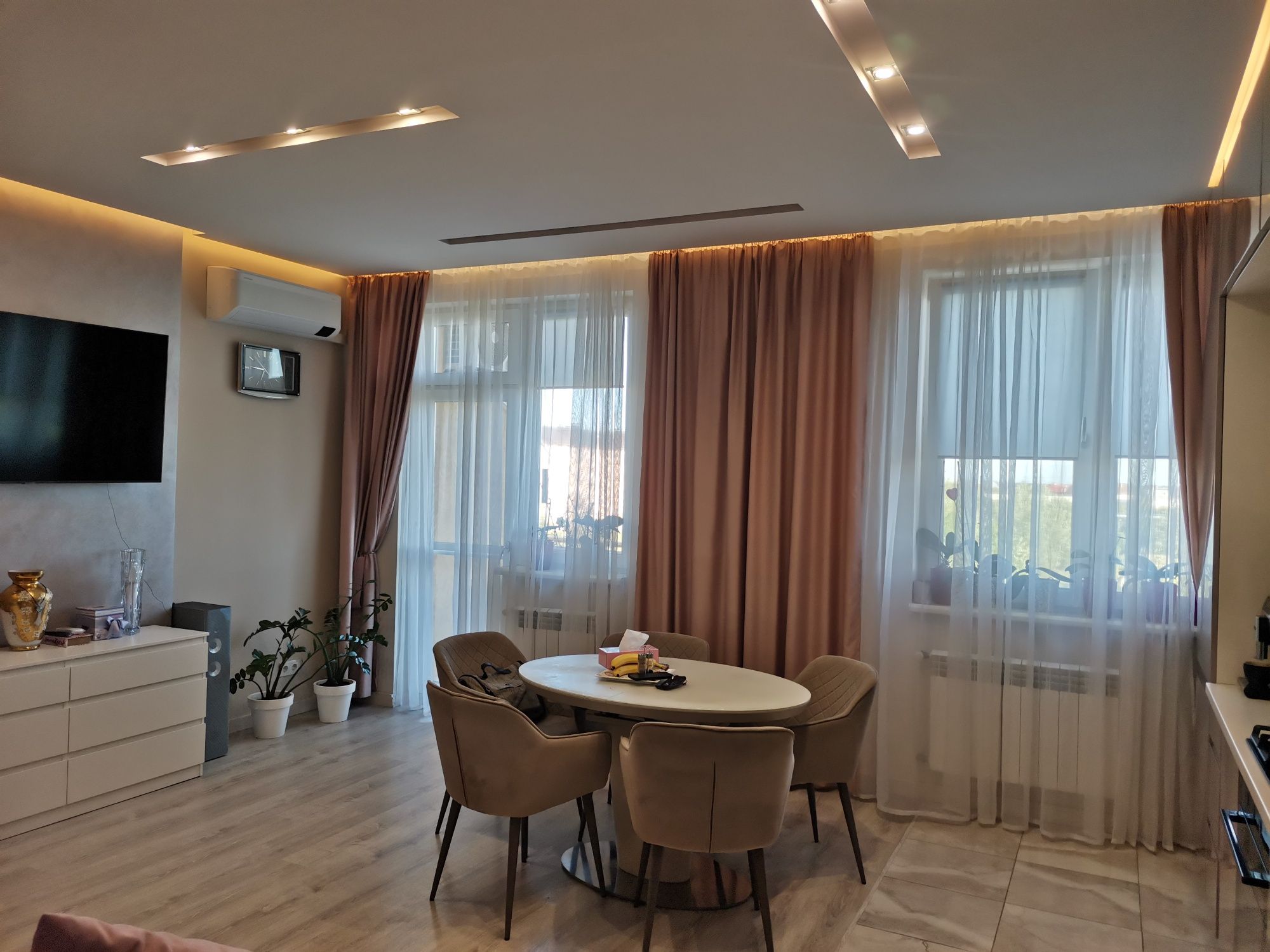 Продам дворівневу квартиру