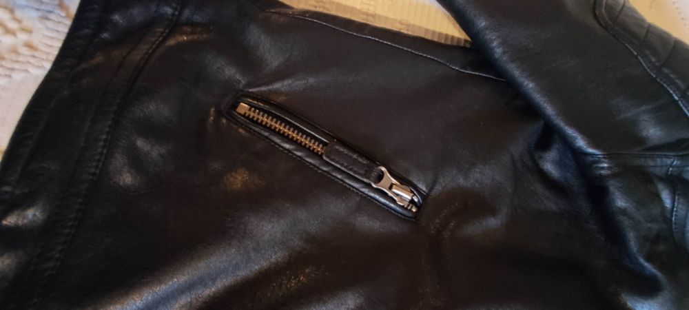 Casaco / Blusão de criança El corte inglés, forrado e em ótimo estado.