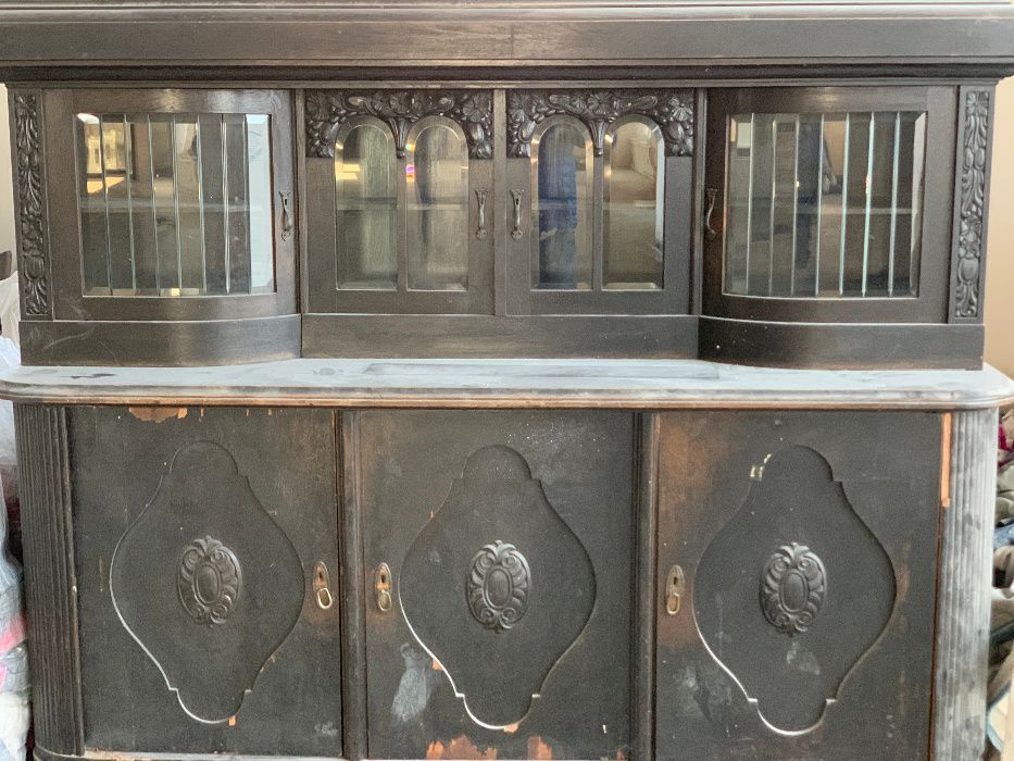 antyki kredens szyby kryształowe