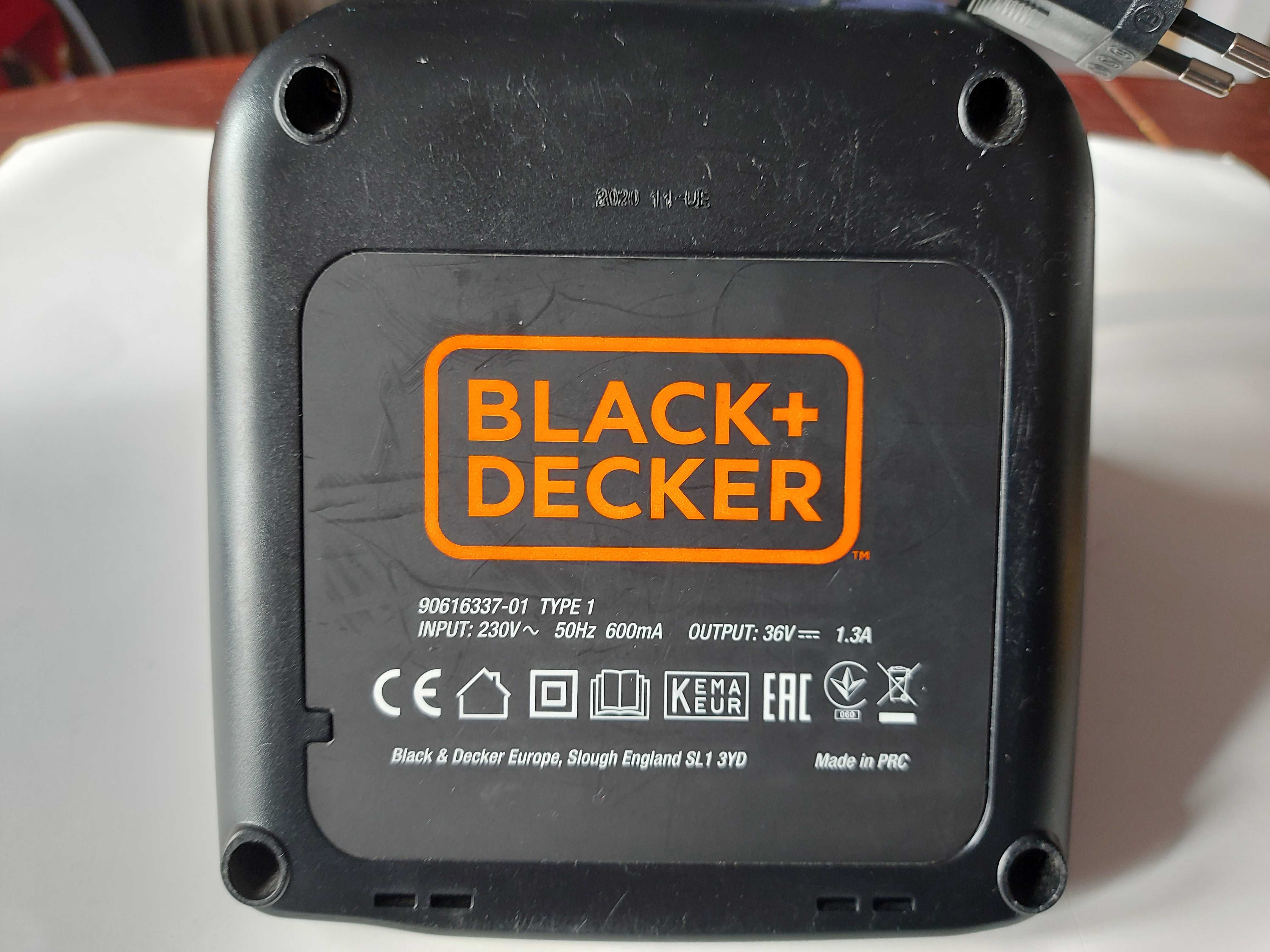 Ładowarka do AKU Black Decker 36V 1.3A prod 2020 r