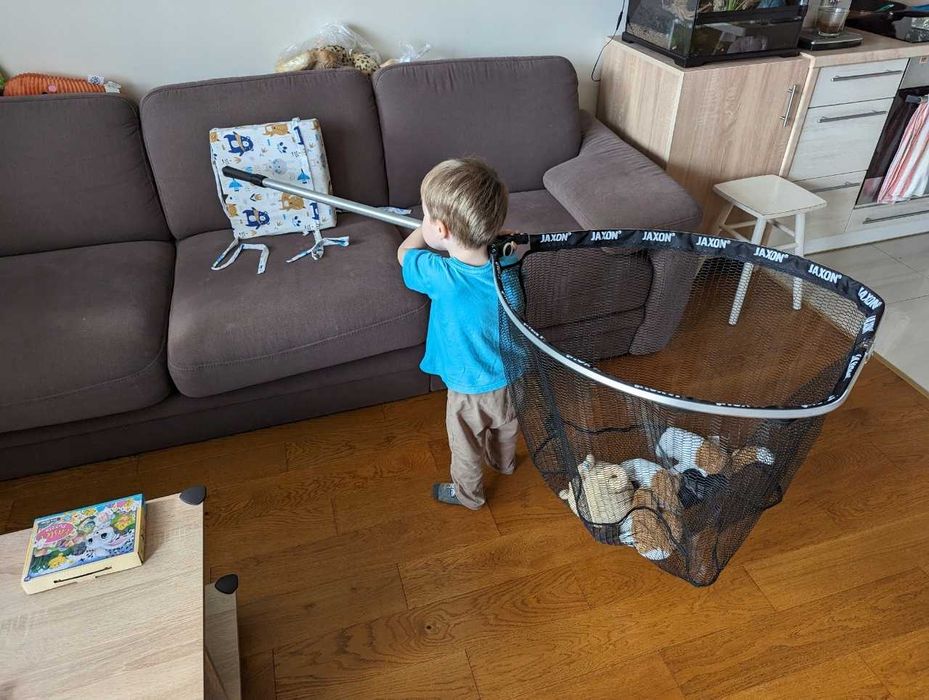 Ogromny Podbierak JAXON SPINNING Składany 240CM