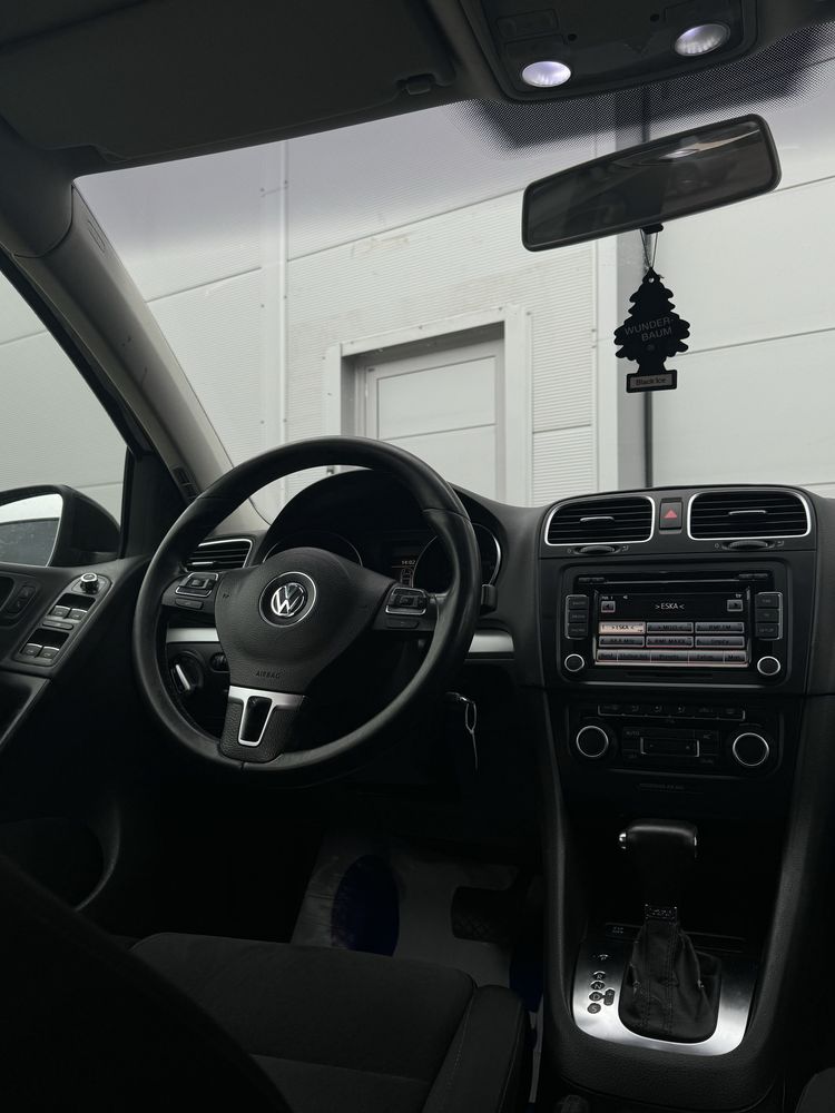 Volkswagen Golf VI 2009 Rok 1.4 TSI Automat