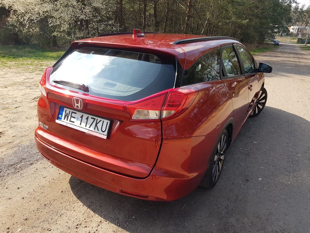 Honda civic tourer 1.8 I-vtec Bezkolizyjna, dofinansowania i zadbana