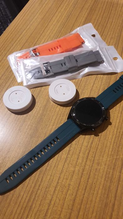 Zestaw Smartwatch Zegarek Huaweii Watch GT 46mm 2x Ładowarka 3x Pasek