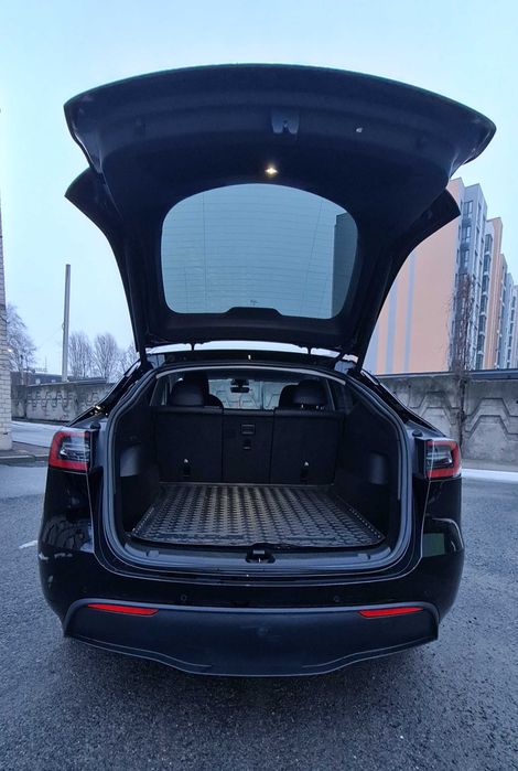 Продам Tesla Model Y 2022 Long Range 75kWh Dual Motor, AWD