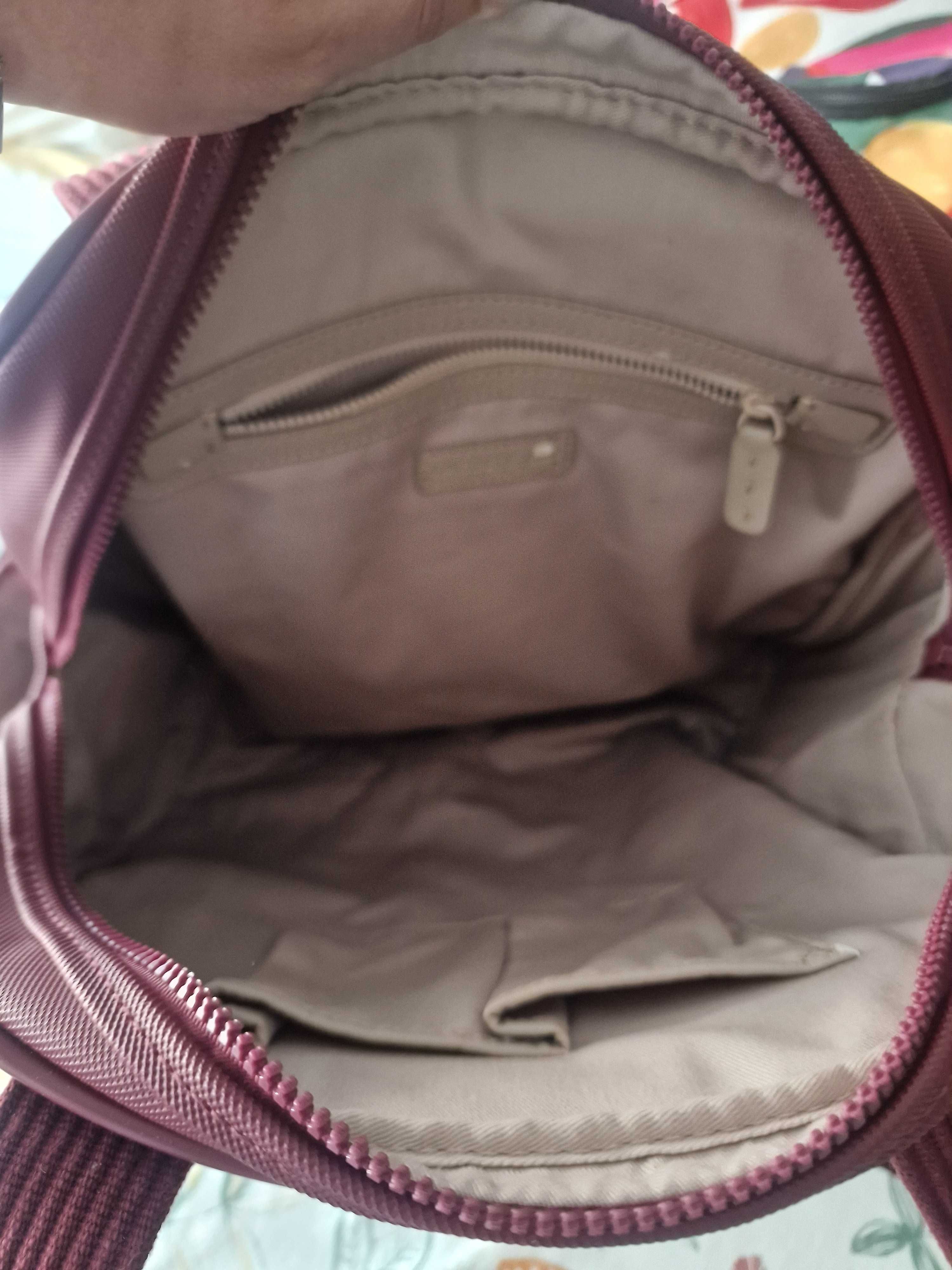 Vendo mala Lacoste