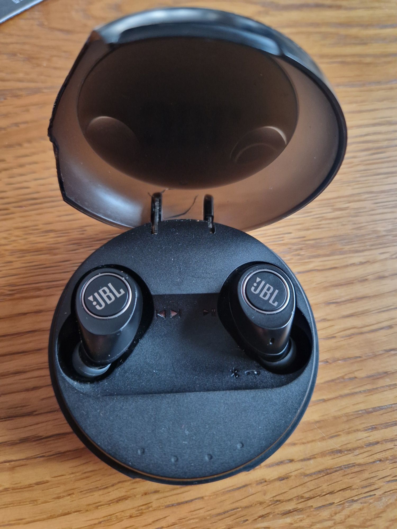 Sprzedam JBL Free