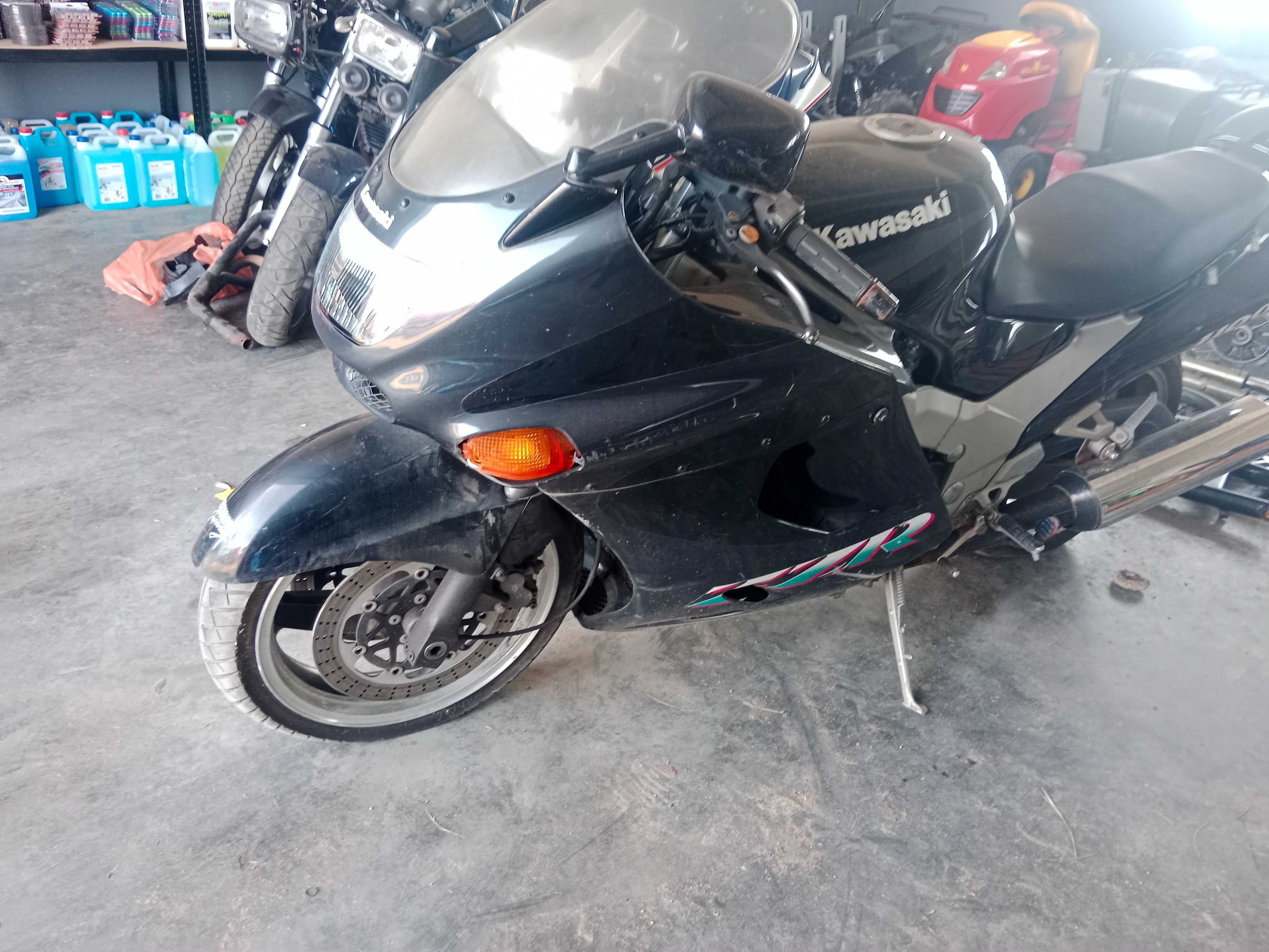 kawasaki zzr1100 zzr 1100 silnik lagi gaźniki bak moduł koło części