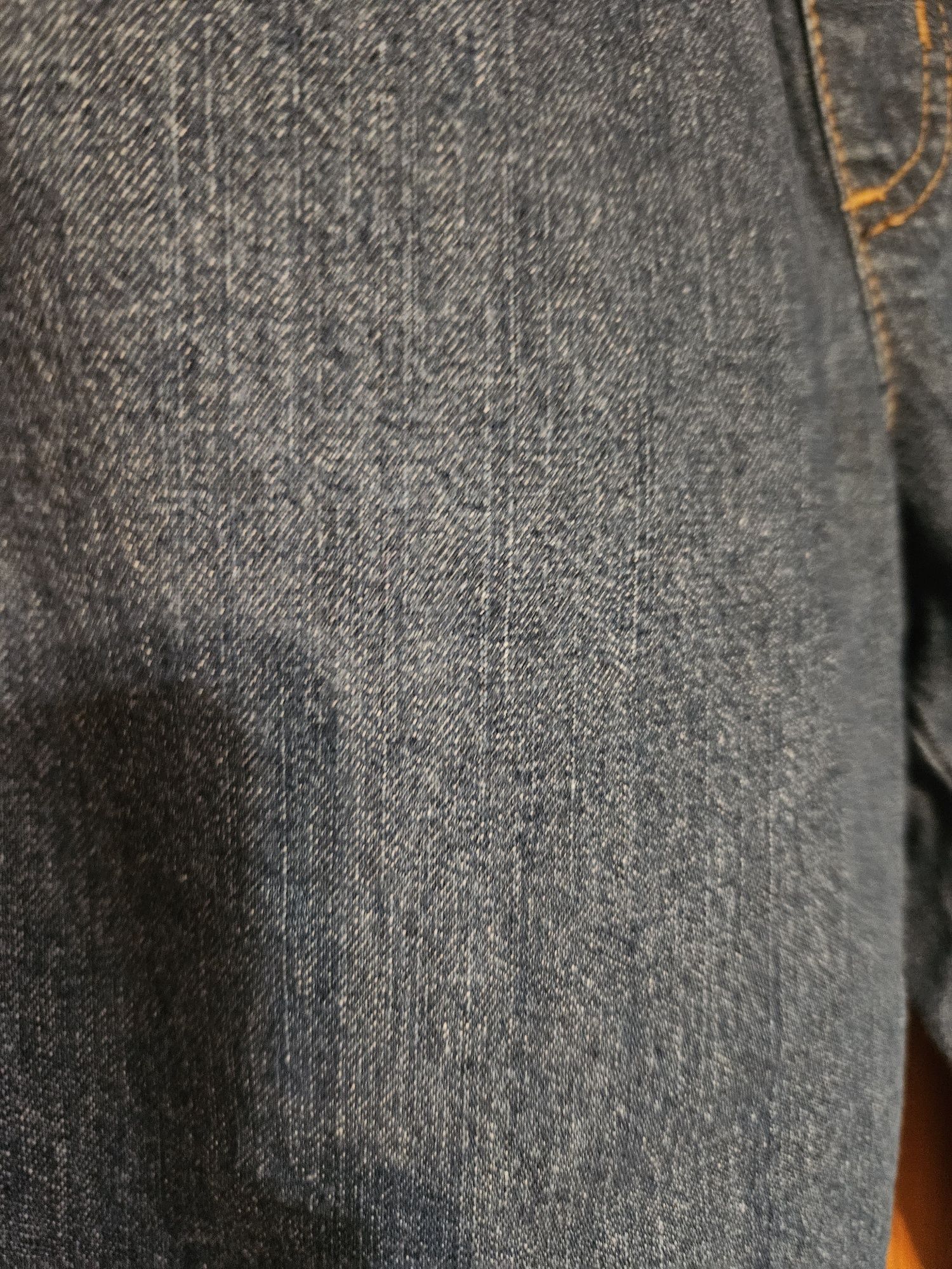 Spodnie dżinsowe rozmiar 134