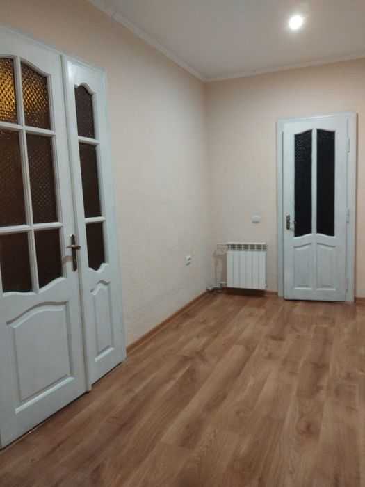 РУСЬКА 3Х КІМН 1-4 ОСІБ 900 грн