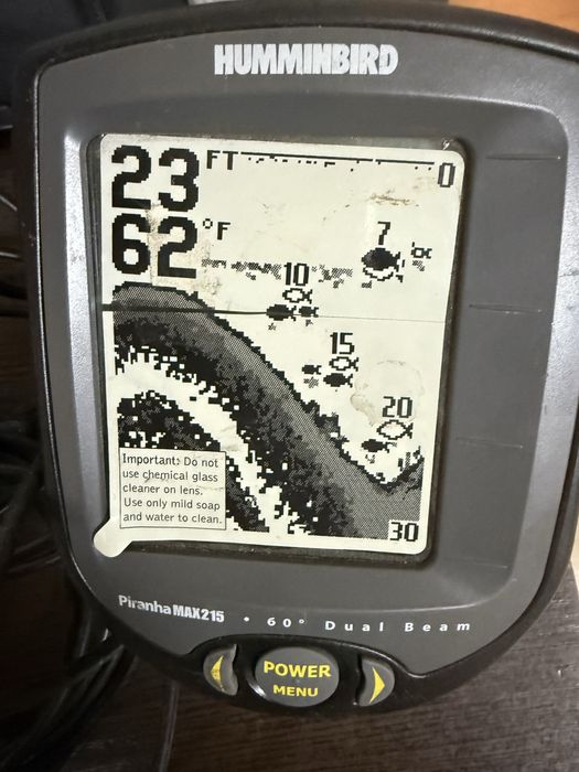Эхолот Humminbird Piranha MAX215 подходит и для зимней рыбалки