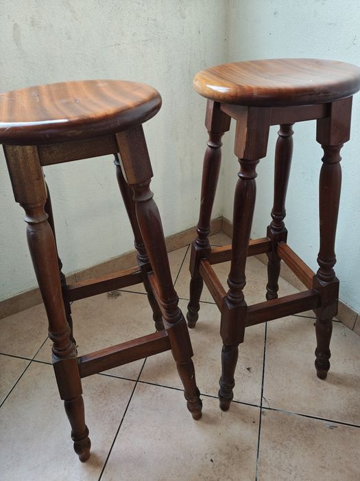 Conjunto 2 bancos altos